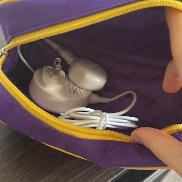 Clarisonic MIA 1 facial tool cleanser - Picture 3 of 9